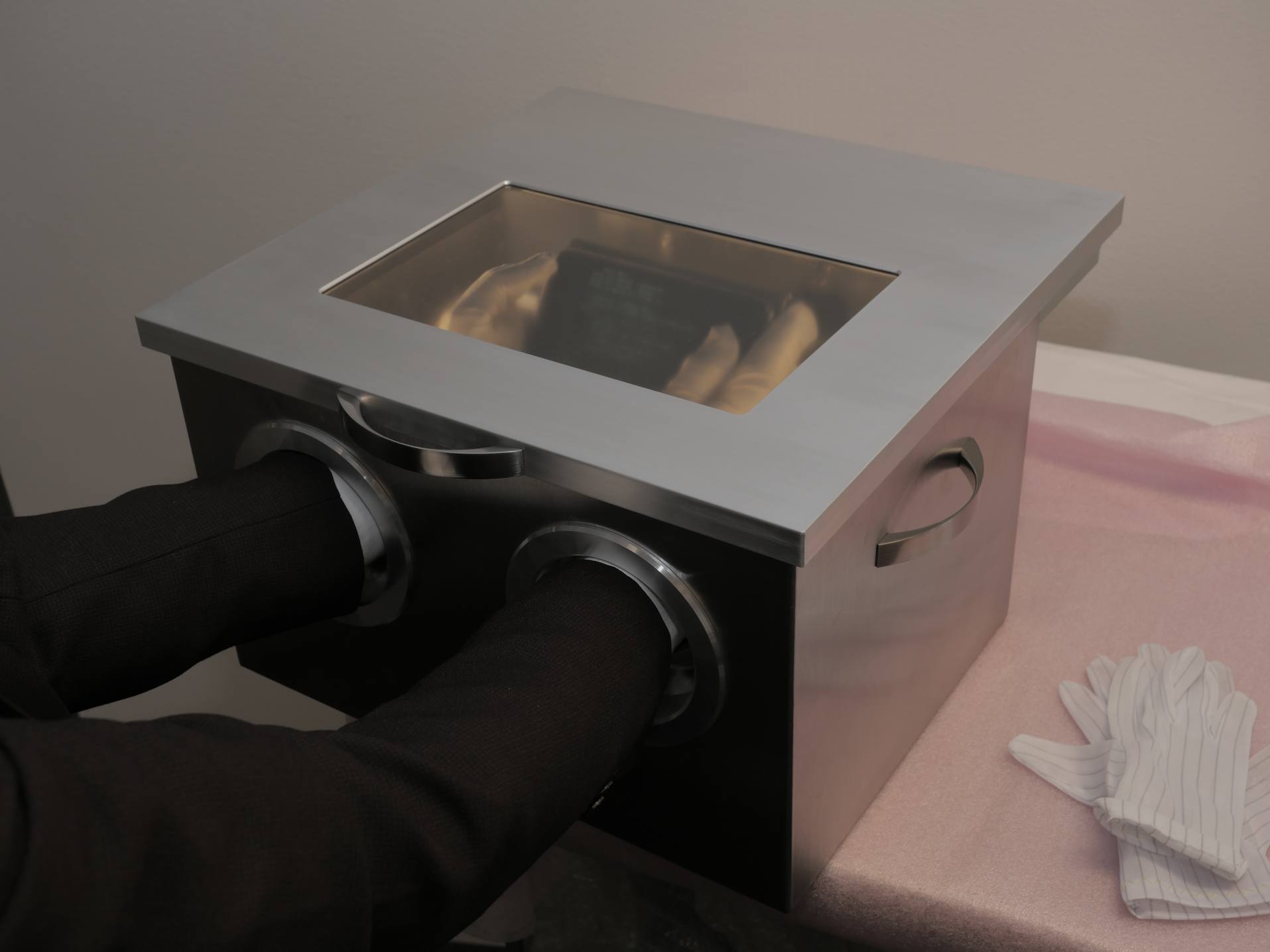 RI 198 Shield Box | Ranatec